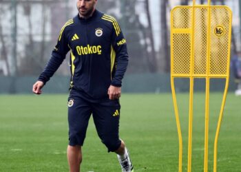 Fenerbahçe, Beşiktaş maçı hazırlıklarına başladı