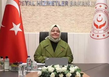 Eskişehir’de zincirleme kaza: Eski bakanlar Koç ve Selçuk da yaralı