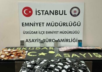 Üsküdar'da uyuşturucu operasyonu: 2 gözaltı
