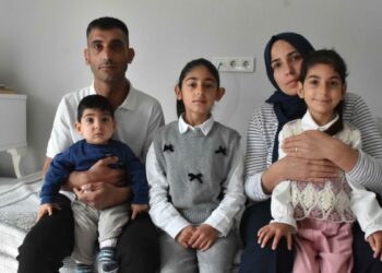SMA'lı Demir Efe, 'gelecek bayramları daha iyi görsün' diye destek istediler