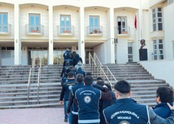 Bodrum'da 33 kaçak göçmen yakalandı, 9 organizatör tutuklandı