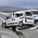 TIR'a çarpan hafif ticari aracın sürücüsü ağır yaralandı