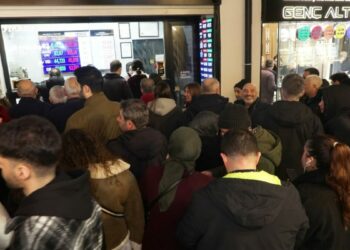 Altın fiyatlarındaki düşüş Kapalıçarşı'da yoğunluk oluşturdu
