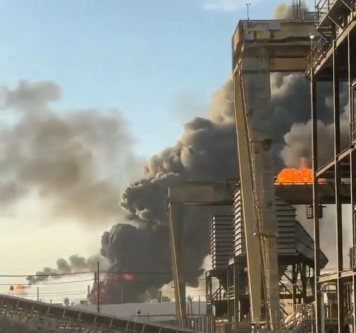 ABD'nin Texas eyaletindeki petrol rafinerisinde patlama meydana geldi