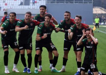 Karşıyaka ile Denizli İdmanyurdu önemli sınavda