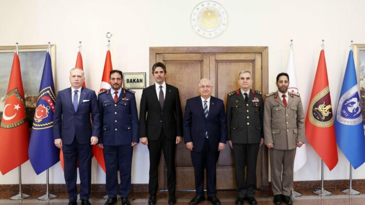 Bakan Güler, Katar heyetini kabul etti