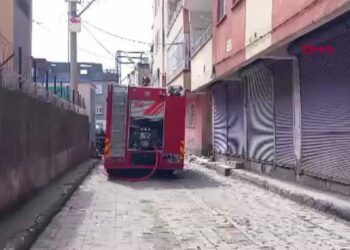 Diyarbakır’da ev yangını: 1 kişi dumandan etkilendi