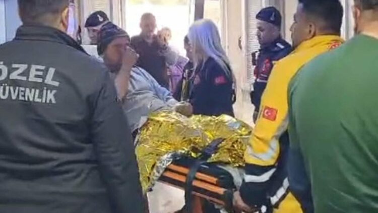 Kayıp dağcı, sığındığı bağ evinde bulundu