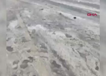 Ankara'da sağanak ve dolu yağışı etkili oldu