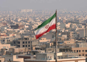 İran: Buşehr Nükleer Enerji Santrali sahasına füze isabet etti