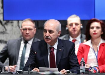 Kurtulmuş: Orta Doğu’da yaşanan insani trajedi karşısında kayıtsız kalmamız mümkün değildir