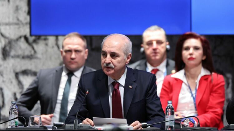 Kurtulmuş: Orta Doğu’da yaşanan insani trajedi karşısında kayıtsız kalmamız mümkün değildir