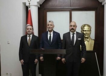 Ticaret Bakanı Ömer Bolat, Kamerun'da