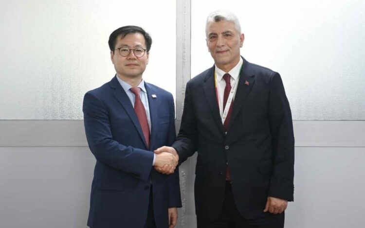 Bakan Bolat, Kore Cumhuriyeti Ticaret Bakanı Yeo Han-Koo ile görüştü