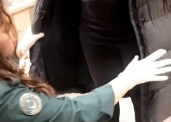 Kapıkule'de 2 yolcunun montunda 12 kilo uyuşturucu ele geçirildi