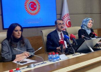 Komisyondan 'Türkiye Yapay Zeka Kurumu' önerisi