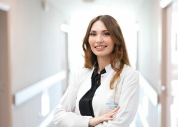 Uzmanı uyardı: Saç dökülmesinde rastgele vitaminden uzak durun