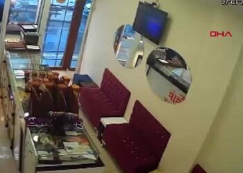 Kuyumcu dükkanına giren maskeli şüpheliler, 1 kilo altını gasbedip kaçtı