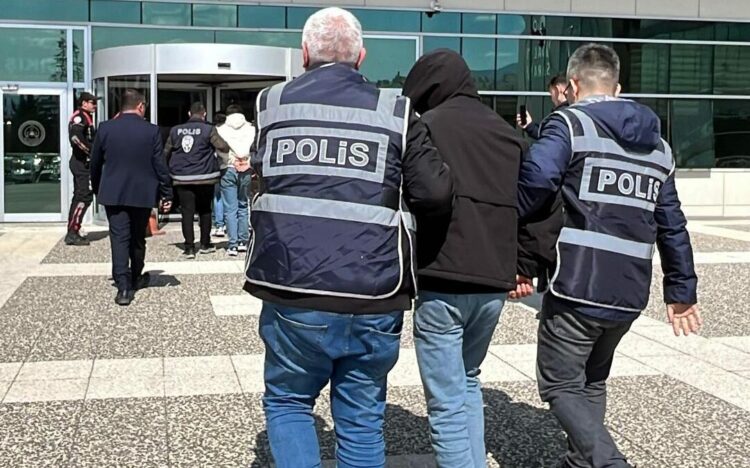 Restorana silahlı saldırı soruşturmasında 4 gözaltı