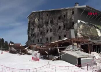 Milli kayakçı Berkin Üsta ve ailesinin hayatını kaybettiği otel yangınının üzerinden 1 yıl geçti