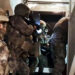 Bitlis'te uyuşturucu satıcılarına operasyon: 10 tutuklama