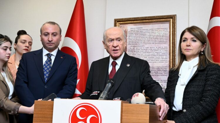 Bahçeli: İstifa herhangi bir küskünlüğe dayalı değildir