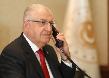 Bakan Güler, İran Savunma Bakan Vekili ile görüştü