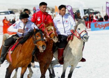 'Kökbörü Oyunları Erciyes 2026' Erciyes Kayak Merkezi'nde düzenlendi
