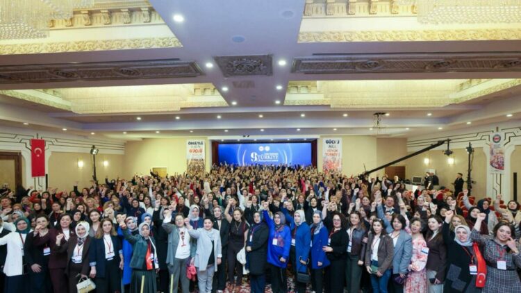 Bir-Sen Kadın Komisyonları 9. Türkiye Buluşması gerçekleştirildi