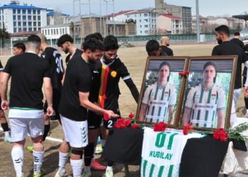 Öldürülen futbolcu Kubilay Kaan Kundakçı, yeşil sahada anıldı