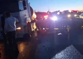 Şanlıurfa'da zincirleme kaza:1 ölü, 5 yaralı