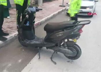 Devrilen motosikletin sürücüsü yaralandı