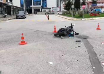 Tokat’ta otomobil ile motosiklet çarpıştı: 2 ağır yaralı