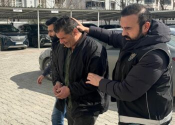 Vücudundan 934 gram metamfetamin çıktı