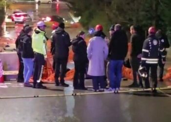 Beton bariyere çarpan motosikletin sürücüsü öldü