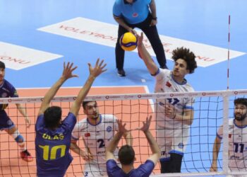 Arkas Spor yarı final maçında