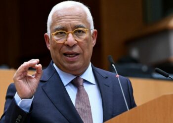 AB Konseyi Başkanı Costa, İran Cumhurbaşkanı Pezeşkiyan ile telefonda görüştü