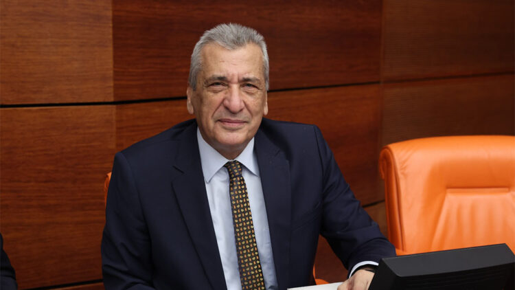 Neden elimizde hazır durumdaki savunma sistemini kullanmıyoruz?