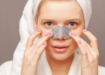 Siyah noktalar nasıl temizlenir? Evde yapılan hatalar