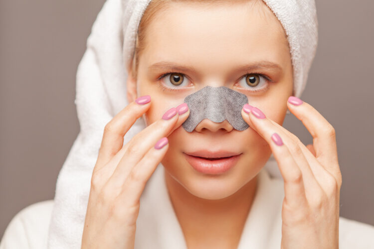 Siyah noktalar nasıl temizlenir? Evde yapılan hatalar