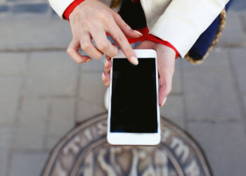 2026 iPhone fiyatları ne kadar oldu?
