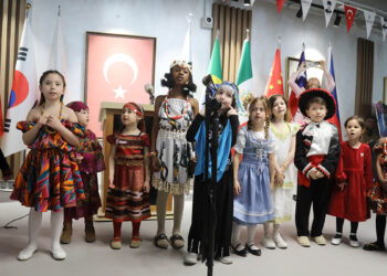 Atatürk Sanat Merkezi'nde çocuk sesleri