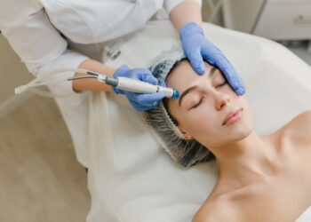 Hydrafacial cilt bakımı nedir? Kimler yaptırmalı?