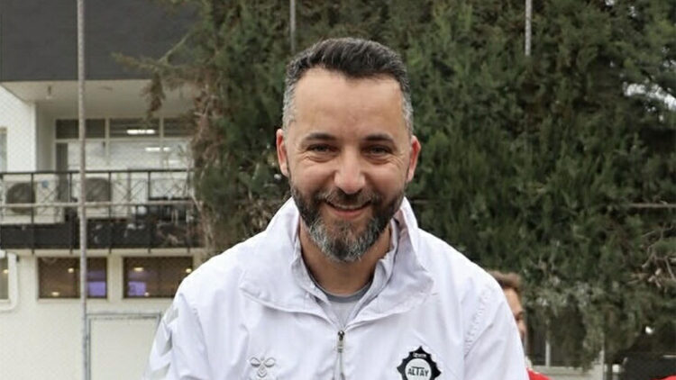 Altay Teknik Direktörü Karagöz: İmkansız denileni başardık