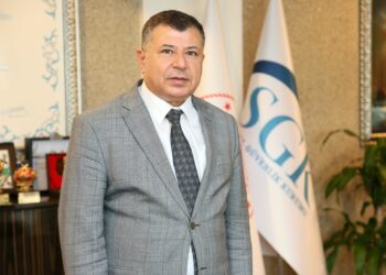 Antalya Sosyal Güvenlik İl Müdürü Mehmet Tanrıöver, tahsilat oranı itibarıyla Antalya'nın Türkiye birincisi olduğunu açıkladı. Fotoğraf:Mehmet ÇINAR/Antalya,(DHA)