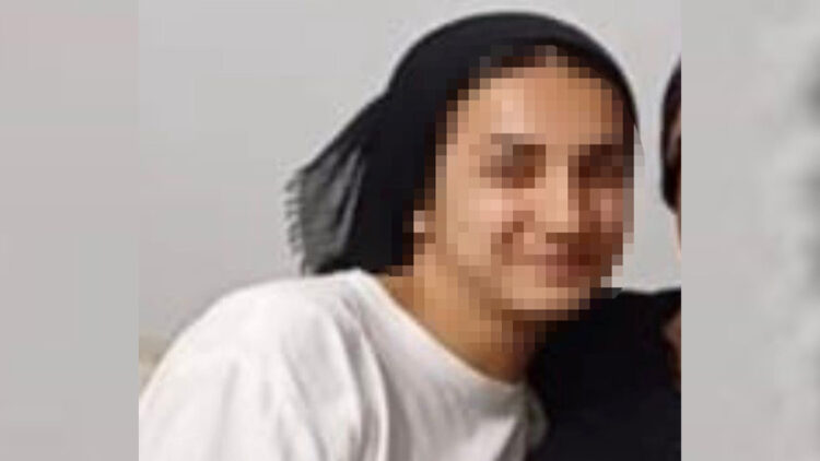 Babasının tabancasıyla kazara kendini vuran genç kız hayatını kaybetti
