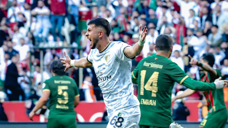 Bodrum FK son dakikada 1 puanı aldı