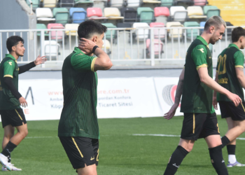 Bornova 1877'de amatör lig üzüntüsü