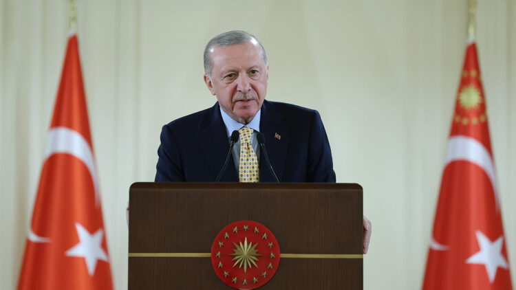 Cumhurbaşkanı Erdoğan: Eğitim camiamıza başsağlığı diliyorum
