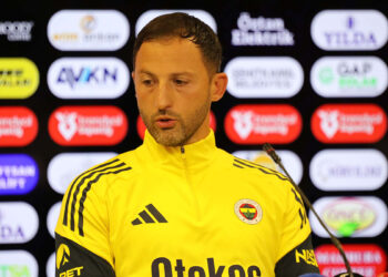 Fenerbahçe, Domenico Tedesco ile yollarını ayırdı